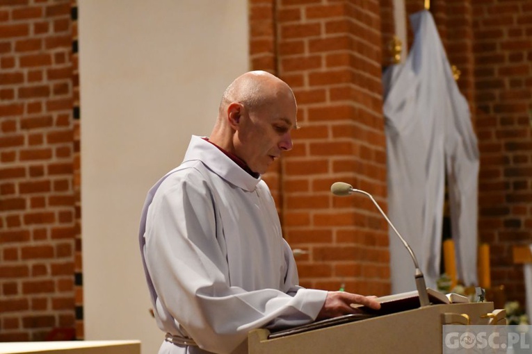 Liturgia Wielkiego Piątku w katedrze