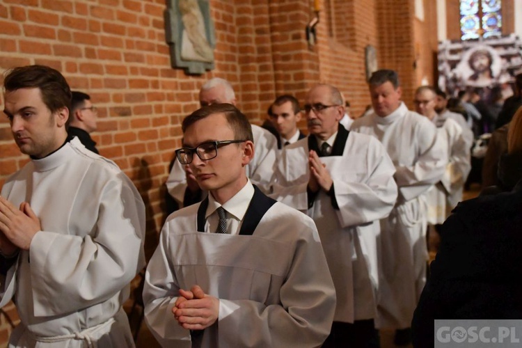 Liturgia Wielkiego Piątku w katedrze