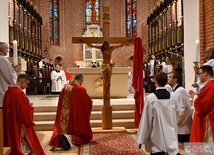 Liturgia Wielkiego Piątku w katedrze