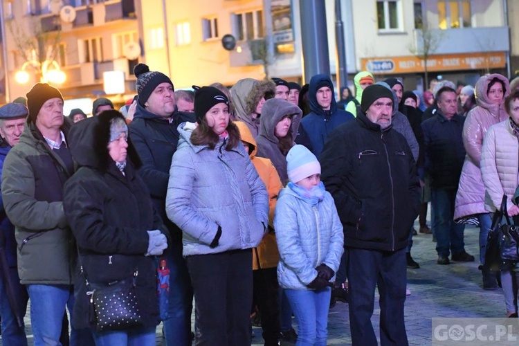 Droga Krzyżowa ulicami Gorzowa Wlkp.