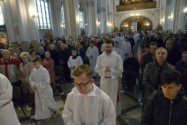 Wielki Piątek w radomskiej katedrze