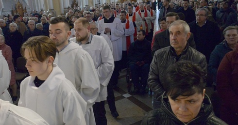 Wielki Piątek w radomskiej katedrze