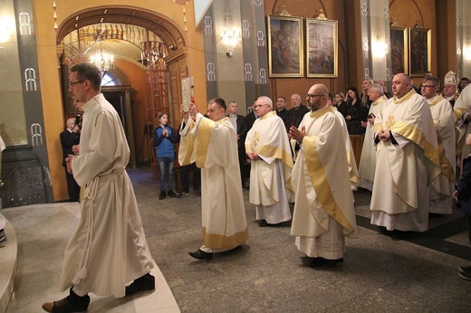 Liturgia Wielkiego Czwartku w katedrze św. Mikołaja w Bielsku-Białej - 2022