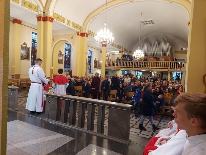 Liturgia Męki Pańskiej w parafiach diecezji