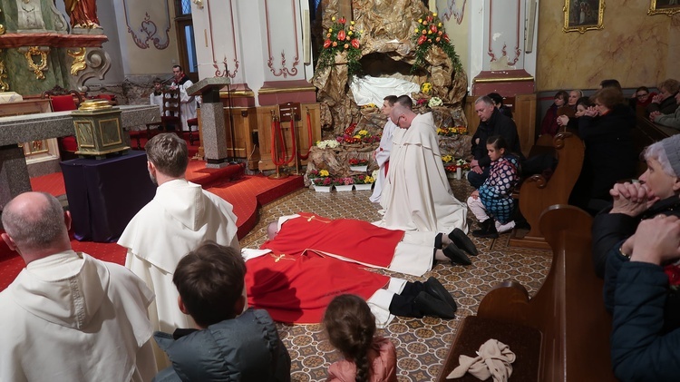 Liturgia Męki Pańskiej w parafiach diecezji