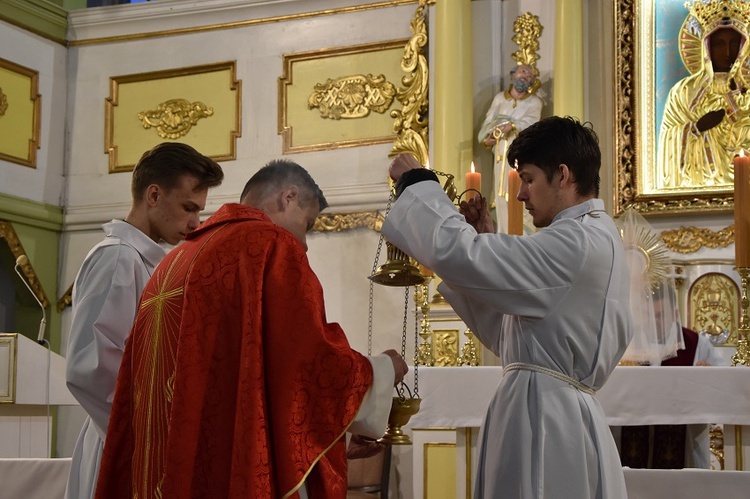 Liturgia Męki Pańskiej w parafiach diecezji