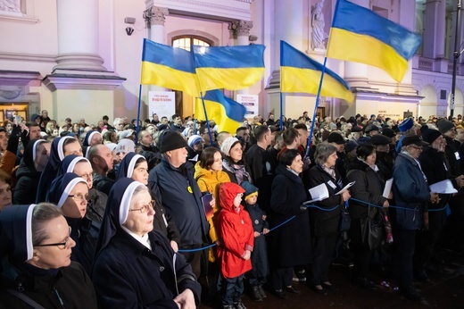 Centralna Droga Krzyżowa w intencji pokoju w Ukrainie 