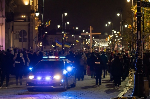 Centralna Droga Krzyżowa w intencji pokoju w Ukrainie 