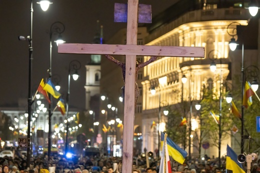 Centralna Droga Krzyżowa w intencji pokoju w Ukrainie 