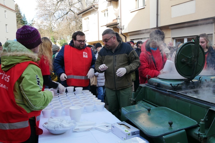 Śniadanie wielkanocne Caritas 2022