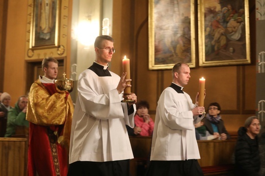 Liturgia Wielkiego Piątku w katedrze w Bielsku-Bialej - 2022