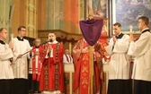 Liturgia Wielkiego Piątku w katedrze w Bielsku-Bialej - 2022