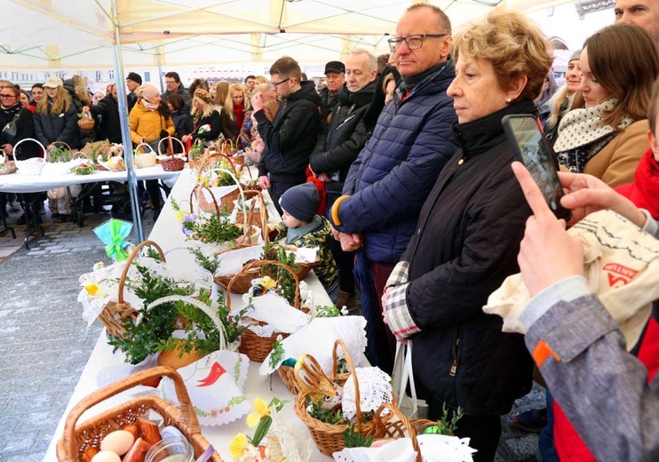 Święcenie pokarmów wielkanocnych Kraków 2022 Cz. 2