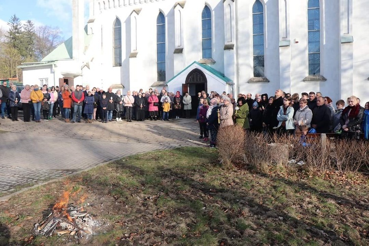 Wigilia Paschalna w parafiach diecezji