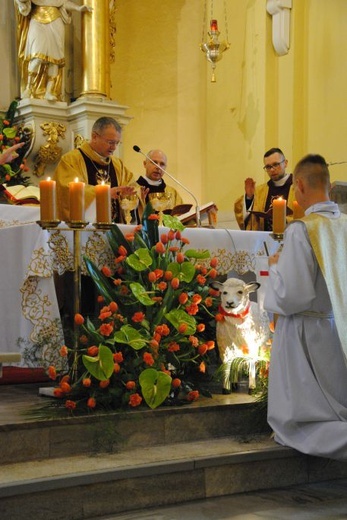 Msza św. z procesją rezurekcyjną w Głogowie