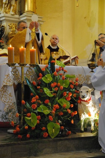 Msza św. z procesją rezurekcyjną w Głogowie