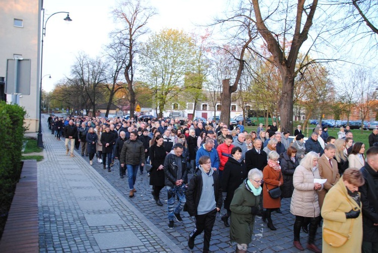 Msza św. z procesją rezurekcyjną w Głogowie