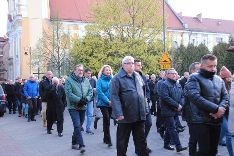 Msza św. z procesją rezurekcyjną w Głogowie