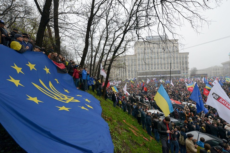 Władze Ukrainy: Wypełniliśmy kwestionariusz ws. kandydowania do UE