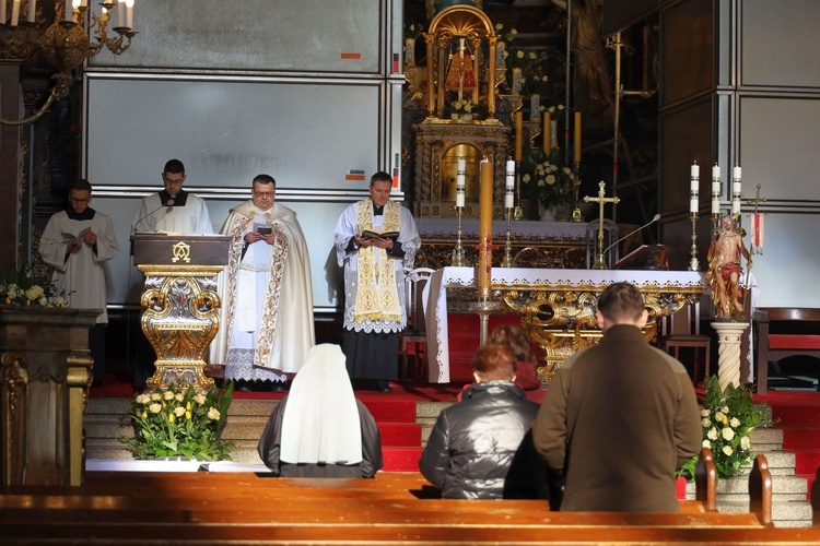 Tak się kończy święte Triduum Paschalne