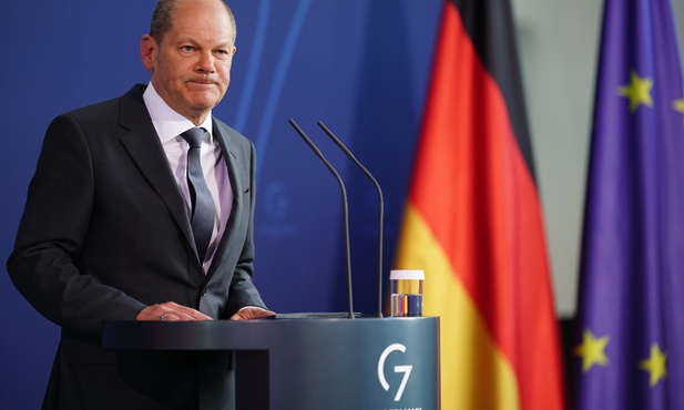 Scholz: Rosja nie może wygrać tej wojny. Ale... "Berlin osiągnął już maksymalne możliwości w przekazywaniu Ukrainie broni z magazynów niemieckich sił zbrojnych"