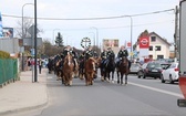 Wielkanocna procesja konna w Ostropie