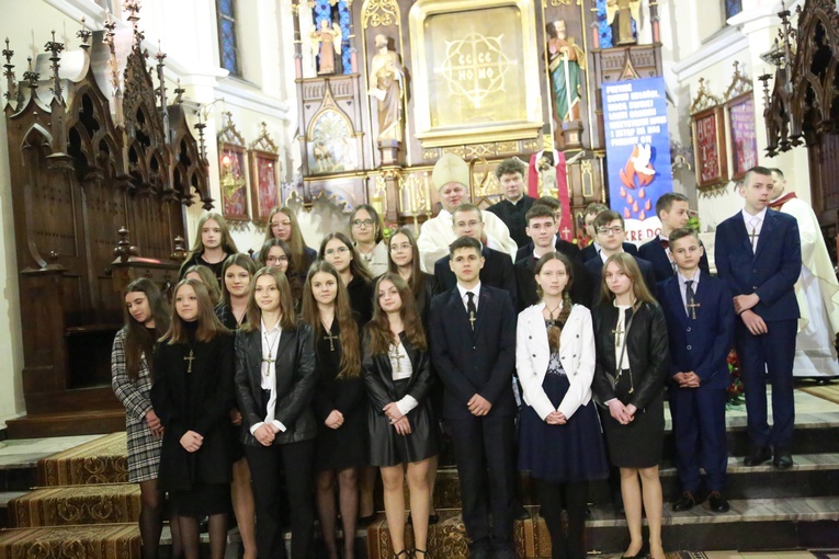 Bierzmowanie w Ciężkowicach