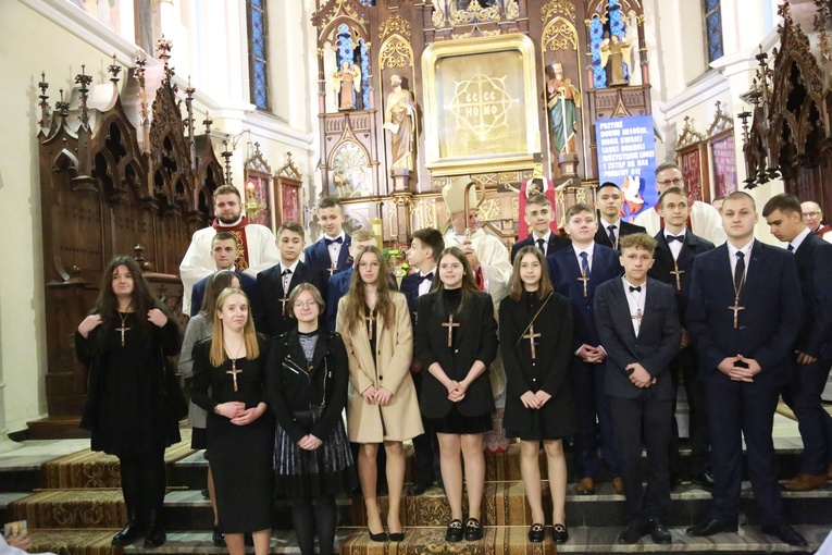 Bierzmowanie w Ciężkowicach