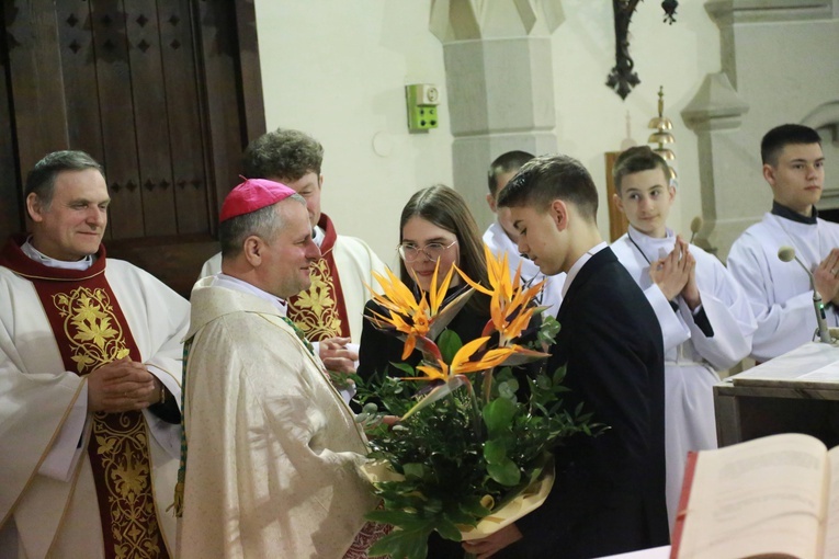 Bierzmowanie w Ciężkowicach