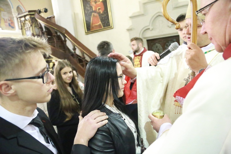 Bierzmowanie w Ciężkowicach