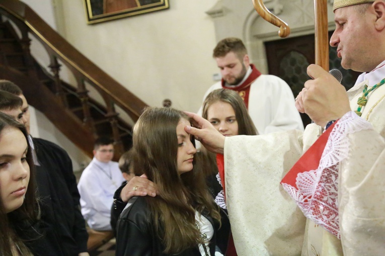Bierzmowanie w Ciężkowicach
