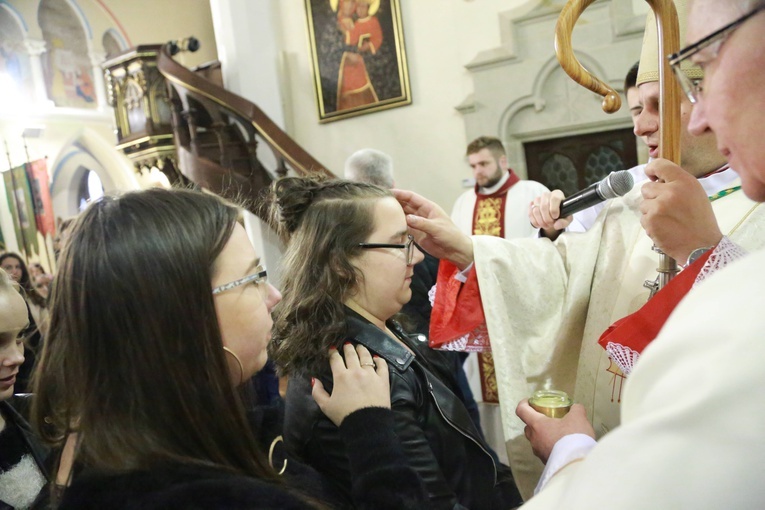 Bierzmowanie w Ciężkowicach