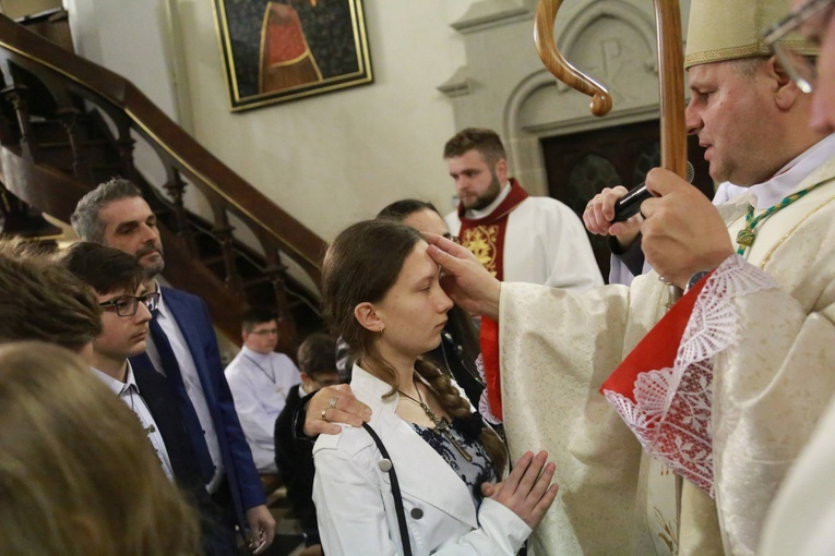 Bierzmowanie w Ciężkowicach