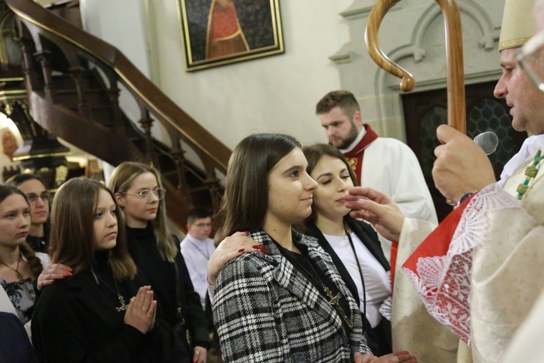 Bierzmowanie w Ciężkowicach