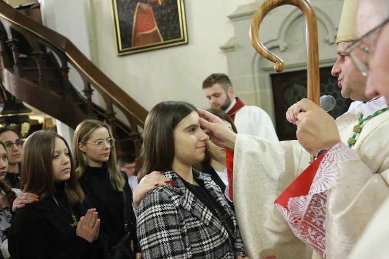Bierzmowanie w Ciężkowicach