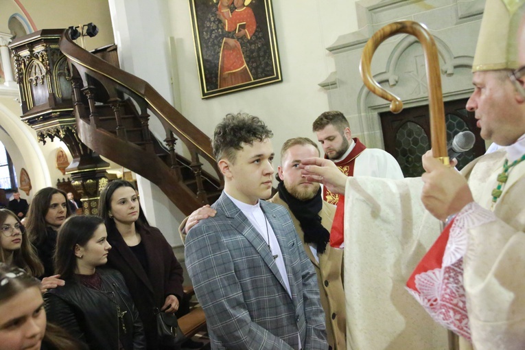 Bierzmowanie w Ciężkowicach