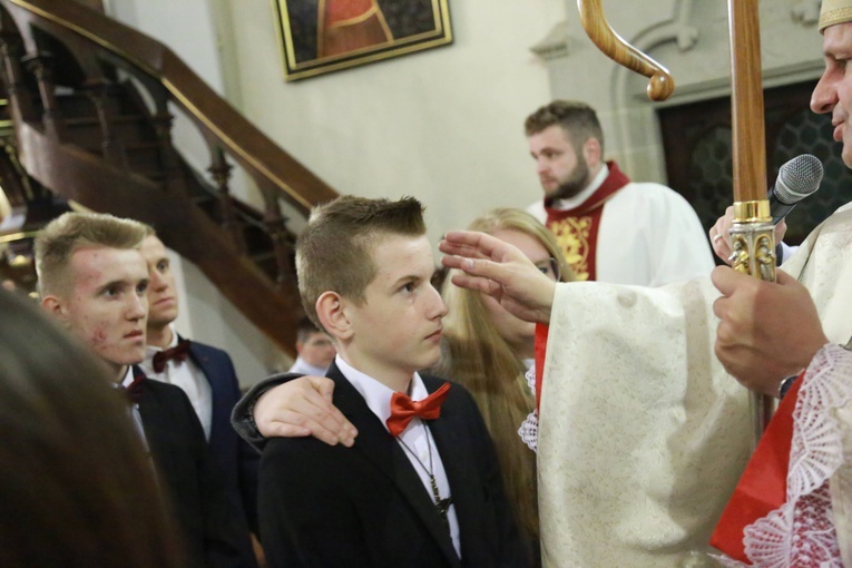 Bierzmowanie w Ciężkowicach