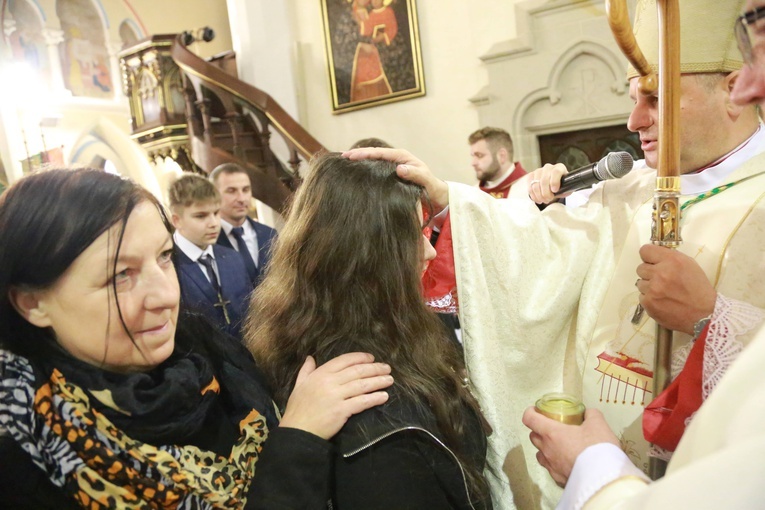Bierzmowanie w Ciężkowicach
