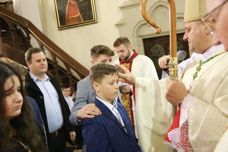 Bierzmowanie w Ciężkowicach