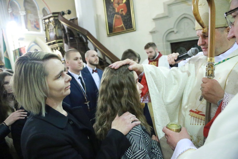 Bierzmowanie w Ciężkowicach