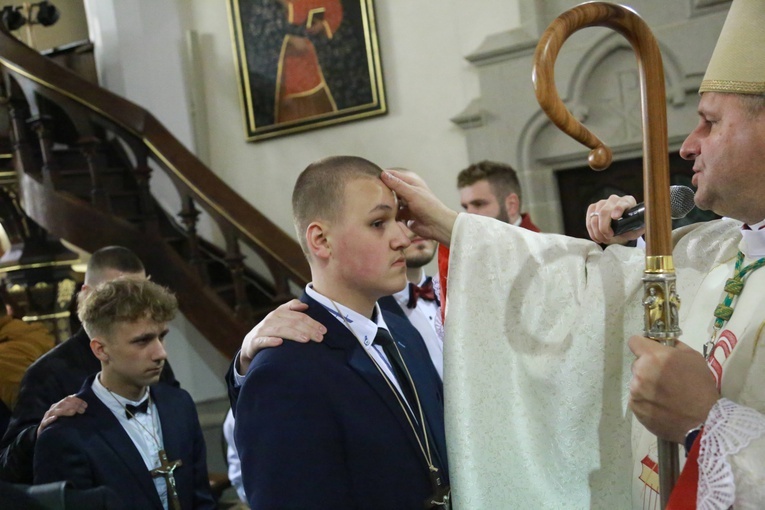 Bierzmowanie w Ciężkowicach