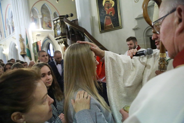 Bierzmowanie w Ciężkowicach