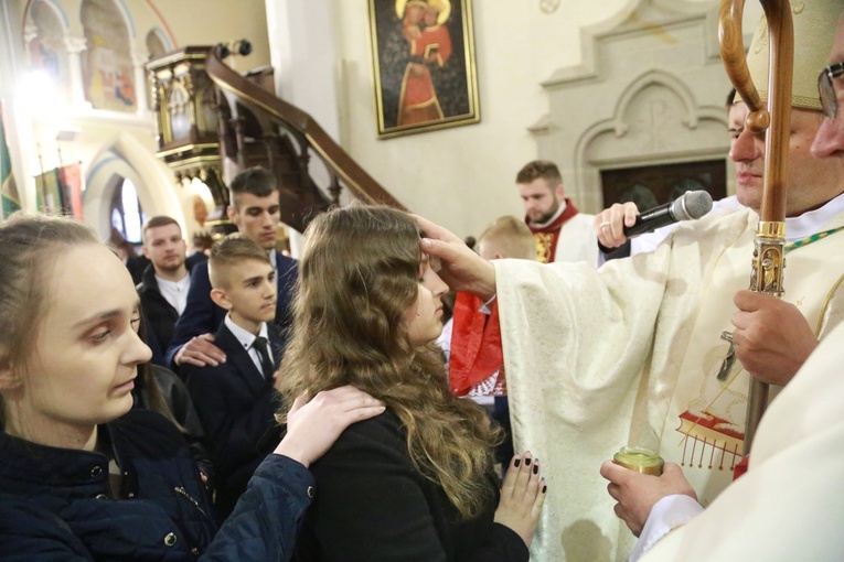 Bierzmowanie w Ciężkowicach