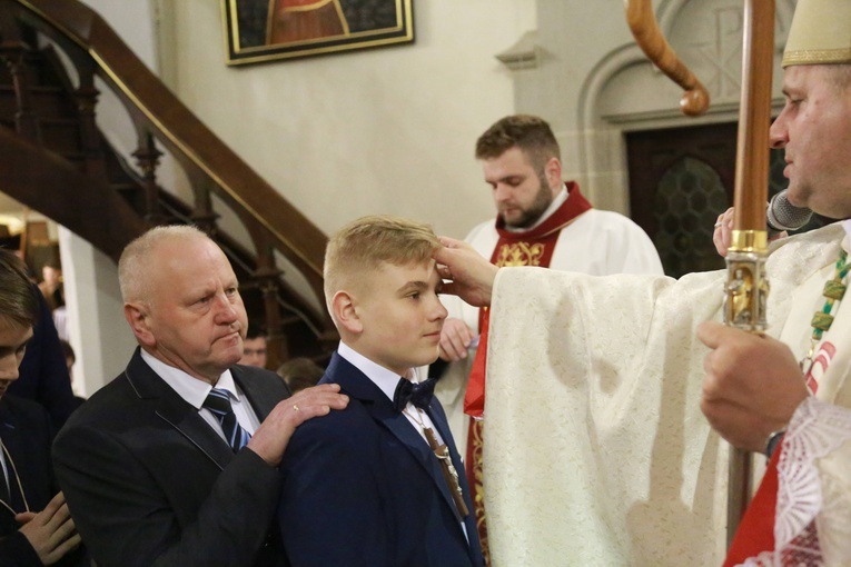 Bierzmowanie w Ciężkowicach