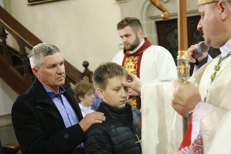 Bierzmowanie w Ciężkowicach