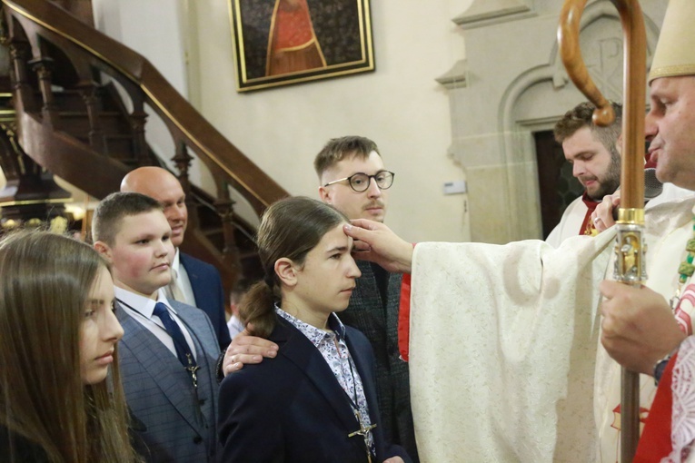 Bierzmowanie w Ciężkowicach