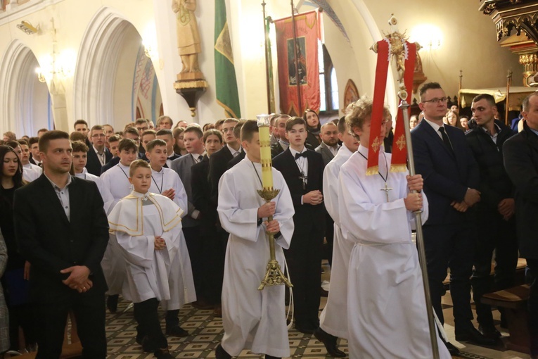 Bierzmowanie w Ciężkowicach