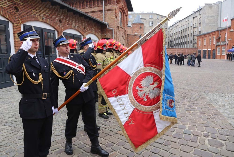 Uroczysty apel strażaków Kraków 2022