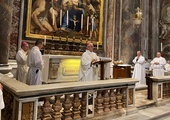 Abp Skworc w Watykanie: Sakrament pokuty i Eucharystia prowadzą do pokoju