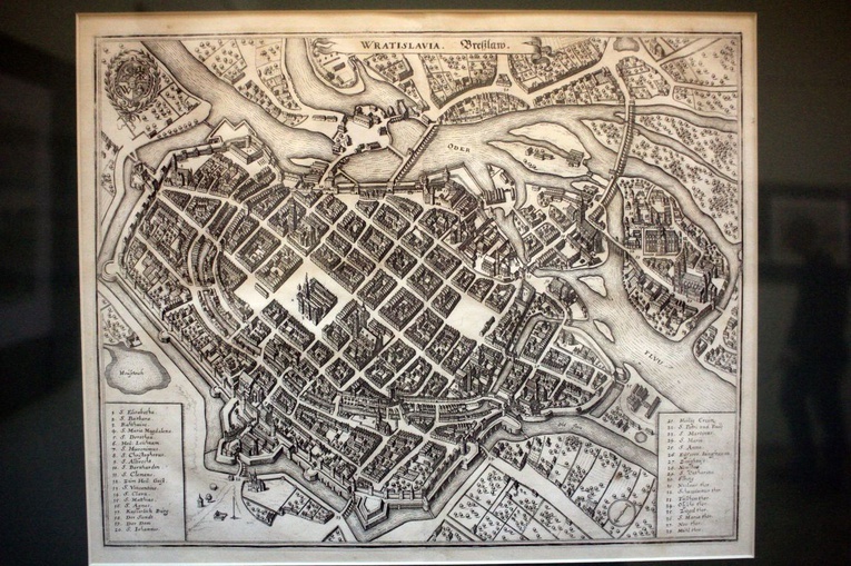 Wystawa starodruków, zabytkowych grafik i map